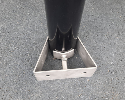 AlarmsysteemExpert.nl Cameramast 4 meter Ø 90mm met RVS muurbeugels